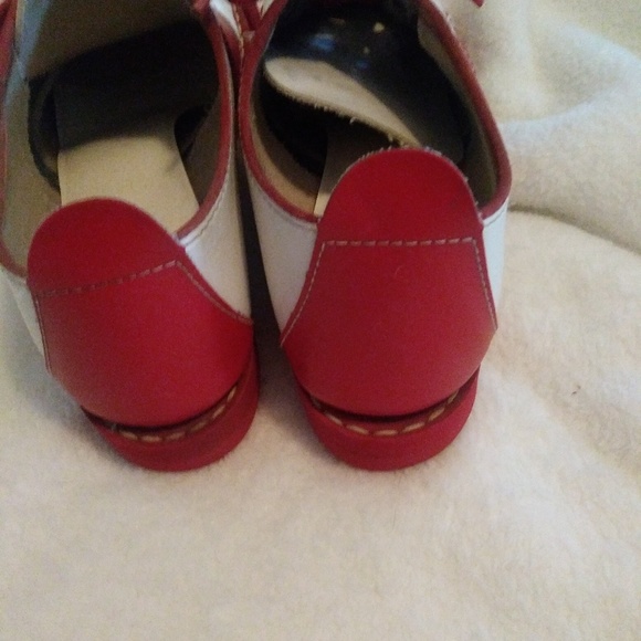 SOLD Vintage Saddle Oxfords NO OFFERS PLEASE - Picture 5 of 11